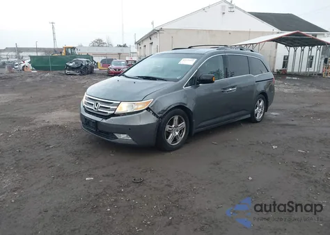 2011 Honda Odyssey Touring/Touring Elite from USA, damaged, VIN 5FNRL5H99BB047305